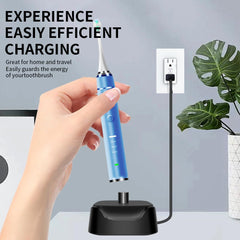KOPBTBOY base en uso con cepillo AquaSonic cargando eficazmente