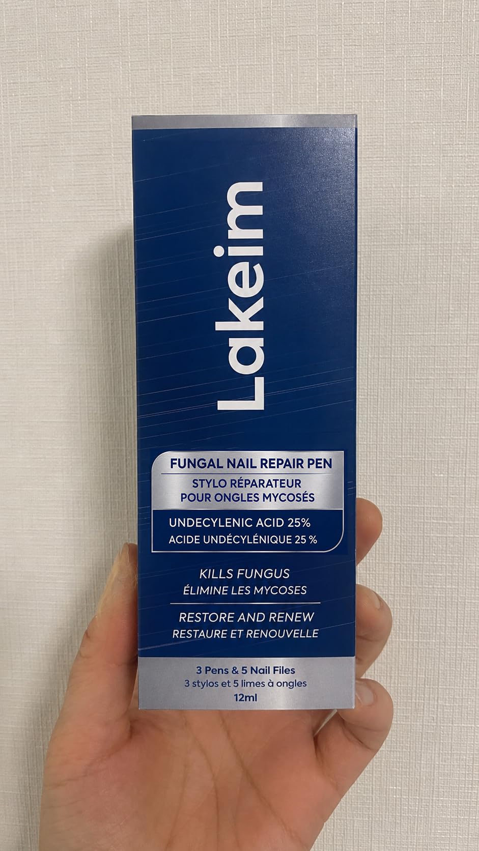 Lakeim ingredientes: aceite de árbol de té y ácido undecilénico en el envase
