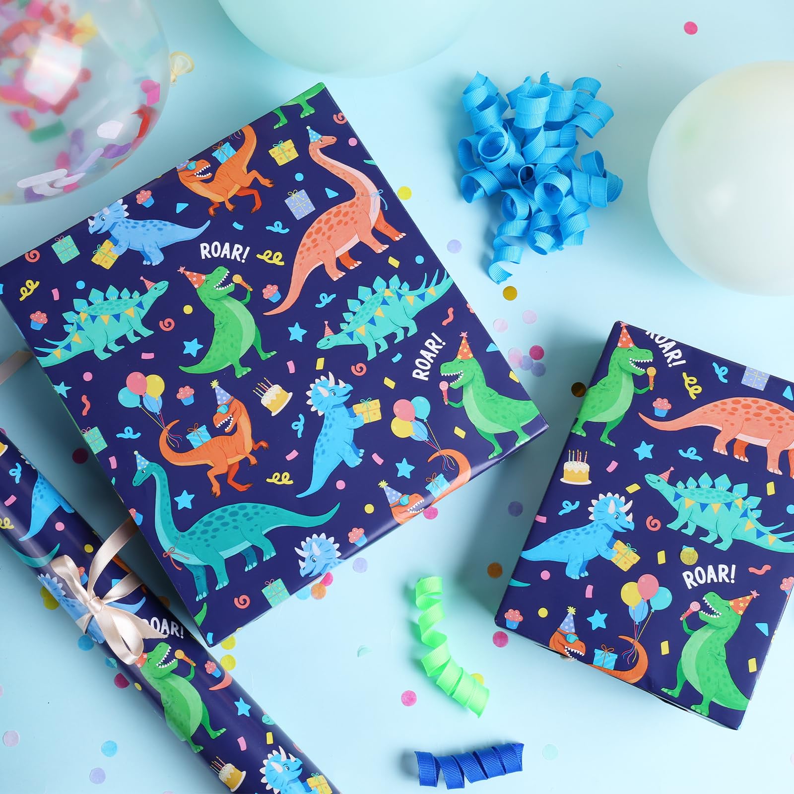 LaRibbons detalle del estampado de dinosaurios mostrando motivos y contraste