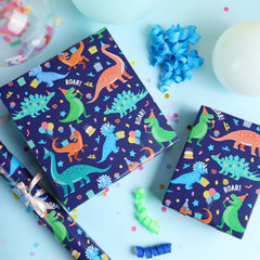 LaRibbons detalle del estampado de dinosaurios mostrando motivos y contraste