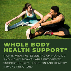 Left Coast Performance materias primas en pastura, mostrando origen grass-fed confiable