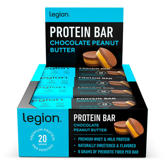Barra LEGION proteina chocolate cacahuete, empaque práctico para llevar.