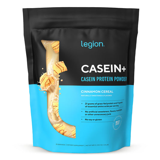 LEGION Casein+ en pote, canela cereal, fuente lenta de proteína para recuperación nocturna.