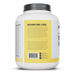 Escena de estilo de vida en gimnasio usando Levels Whey como recuperador