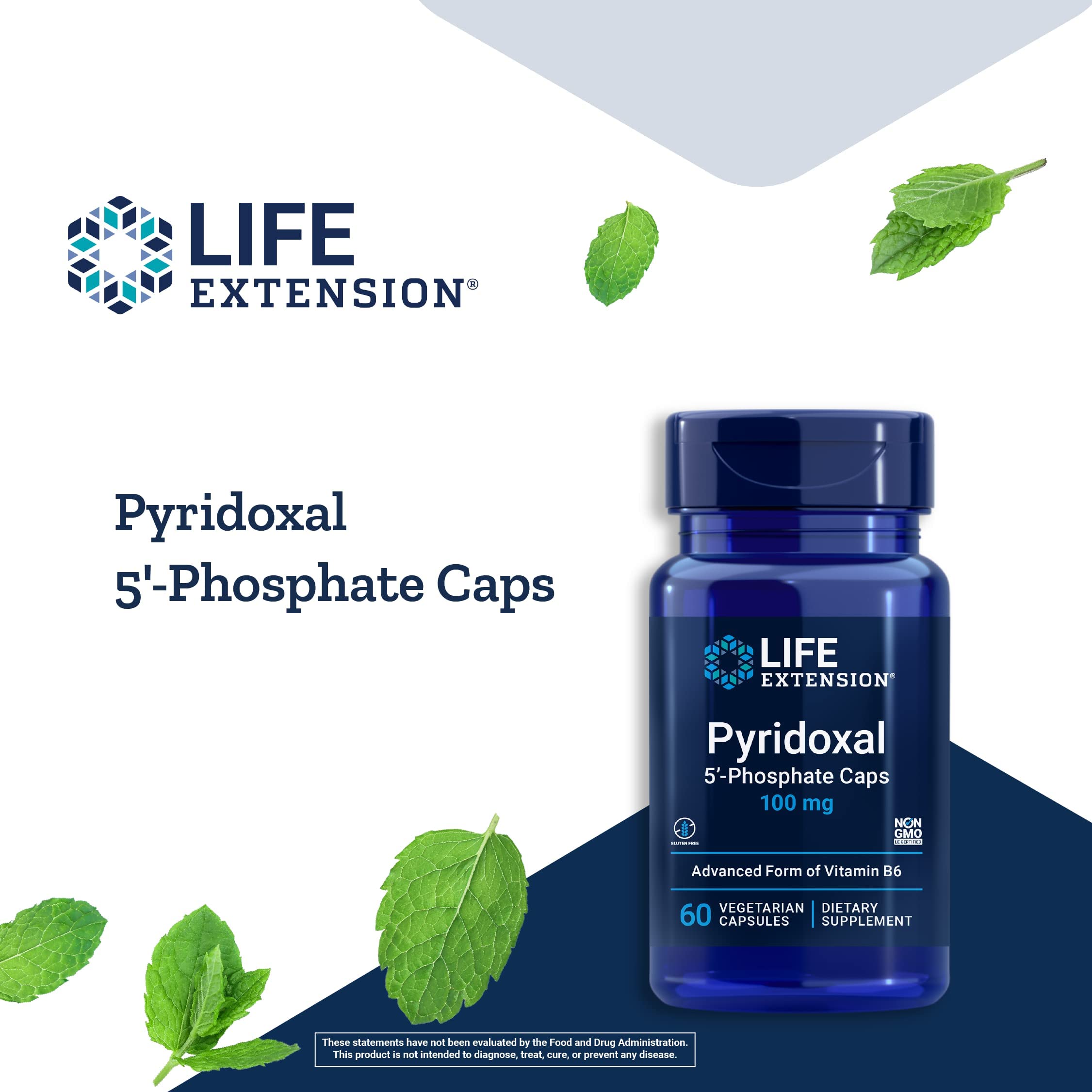 Life Extension cápsula en mano para comparar tamaño y facilidad de ingestión