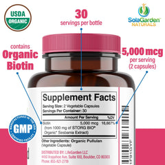 LifeGarden Naturals cápsulas en mano, visual de dosis y facilidad de uso