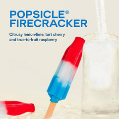 Liquid I.V. sobre abierto con polvo Firecracker y textura visible que aporta sabor real