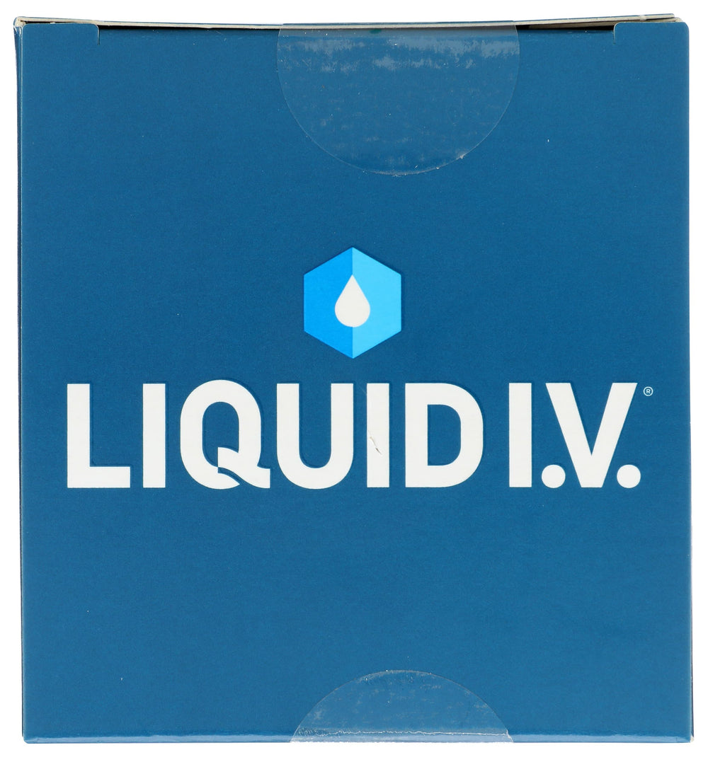 Liquid I.V. polvo disolviéndose en agua con color sandía, mezcla rápida y refrescante