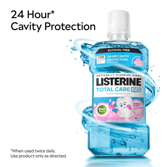Listerine etiqueta con mención de flúor y aceptación ADA para confianza familiar