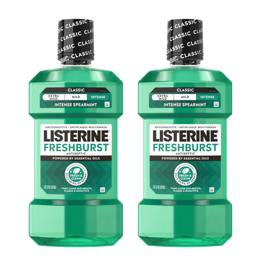 Listerine botella frente empaque mostrando marca y frescura