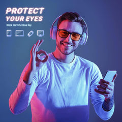 livho gafas sobre escritorio frente a monitor para concentración