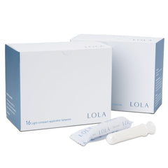 LOLA frente del empaque mostrando 32 tampones, cómoda portabilidad