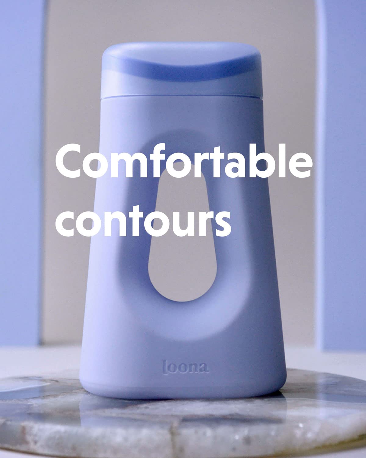 Boom Home Medical Loona comparación de tamaño con botella para referencia de capacidad