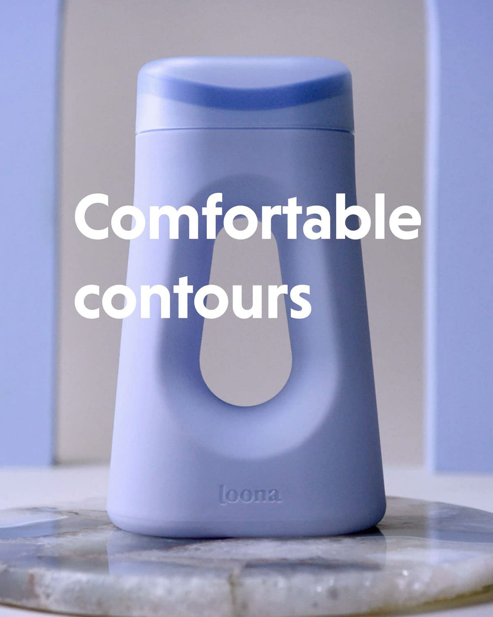 Boom Home Medical Loona comparación de tamaño con botella para referencia de capacidad