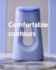 Boom Home Medical Loona comparación de tamaño con botella para referencia de capacidad