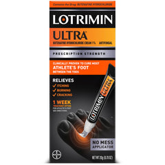 Lotrimin Ultra frente del envase mostrando marca y tamaño, aplicación limpia