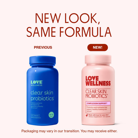 Cápsula de Love Wellness Clear Skin en mano para visualizar tamaño y dosificación