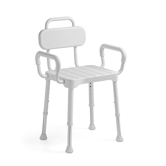 Loyoda vista frontal de la silla mostrando estabilidad y respaldo cómodo