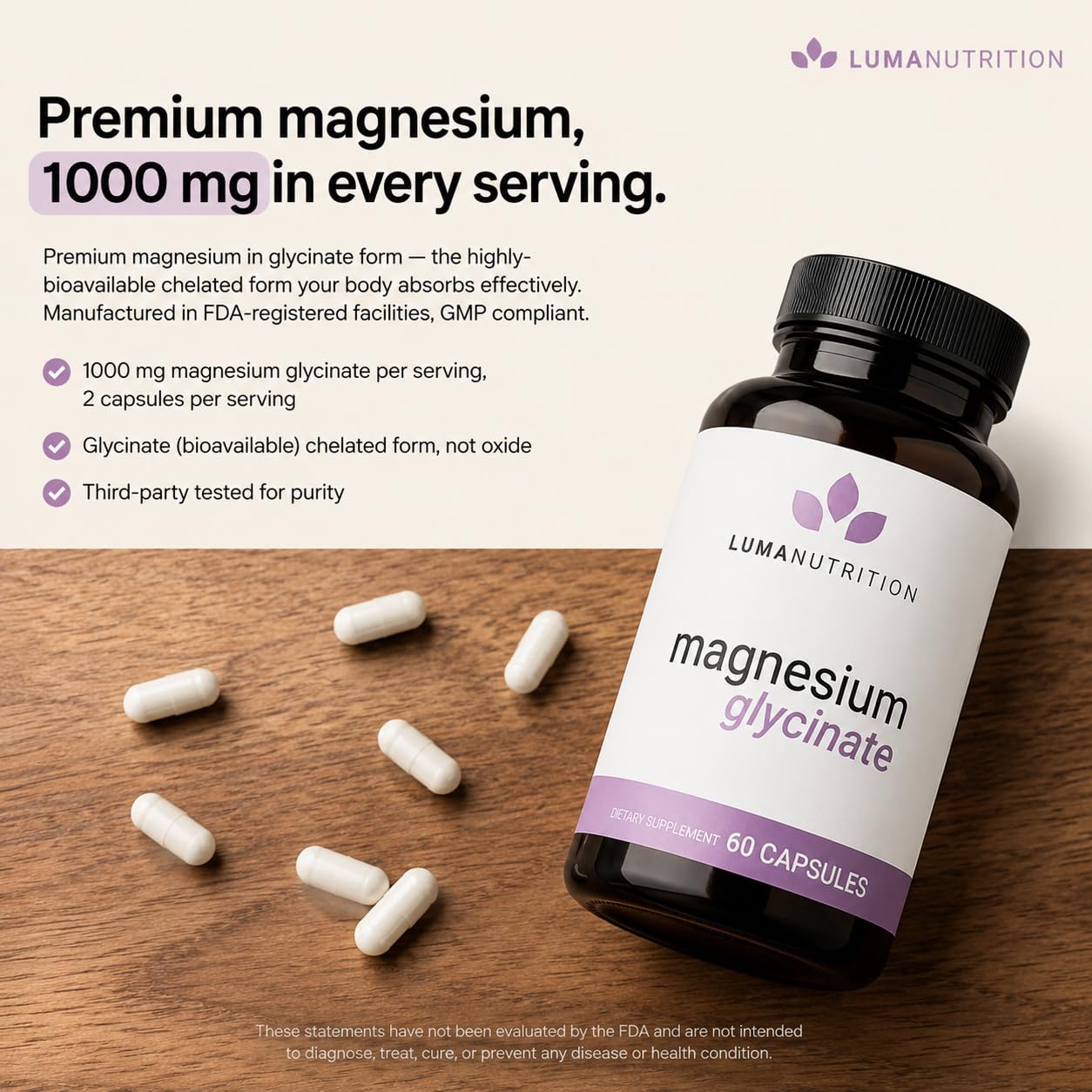 mano sosteniendo cápsula Luma Nutrition para ver el tamaño real