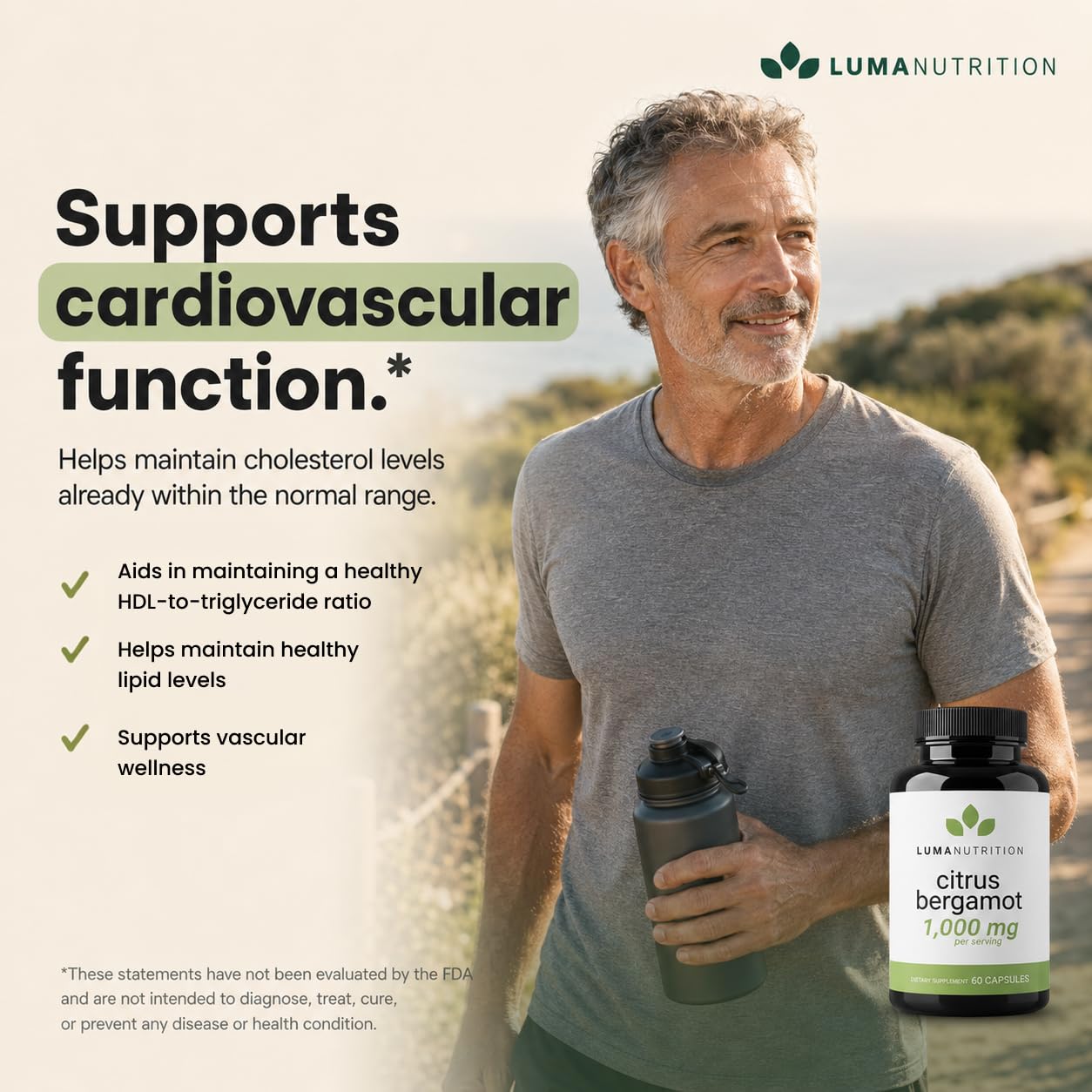 Luma Nutrition cápsulas en mano para comparar tamaño y comodidad
