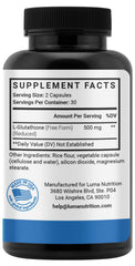 persona activa sosteniendo frasco Luma Nutrition representando bienestar