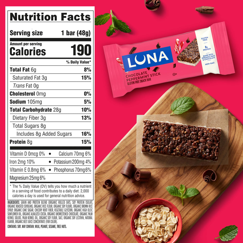 Luna Bar barra desenvuelta mostrando la textura y aporte de proteína vegetal