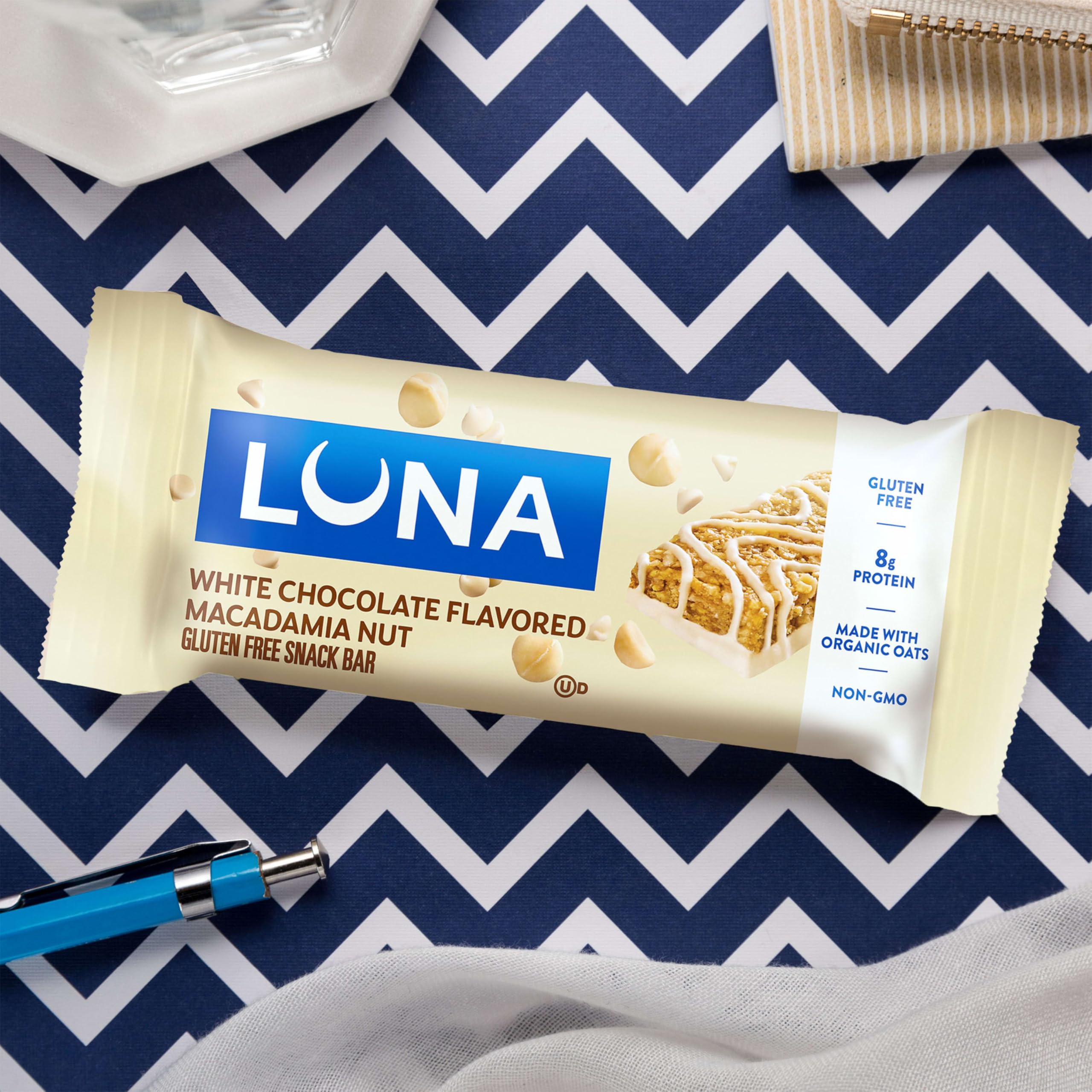 Luna Bar etiqueta nutricional destacando proteínas vegetales