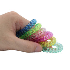 Comparación de tamaño MaberryTech Direct junto a muñeca infantil, ajuste cómodo