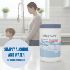 MAGICARE toallita en mano limpiando manos con rapidez y confort