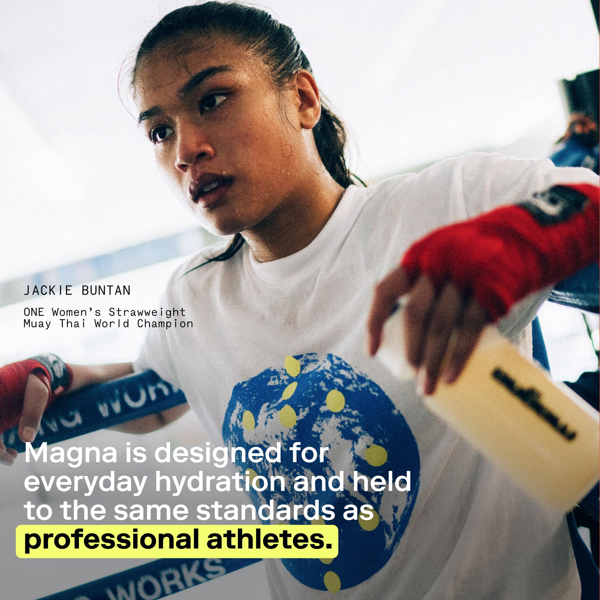 Etiqueta nutricional de MAGNA destacando electrolitos y vitaminas