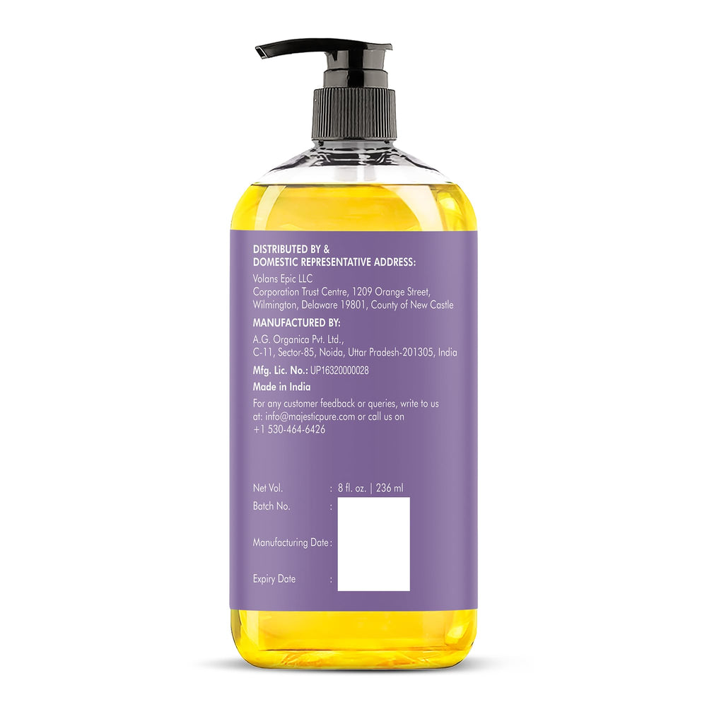 Majestic Pure junto a toallas y accesorios de baño para rutina diaria