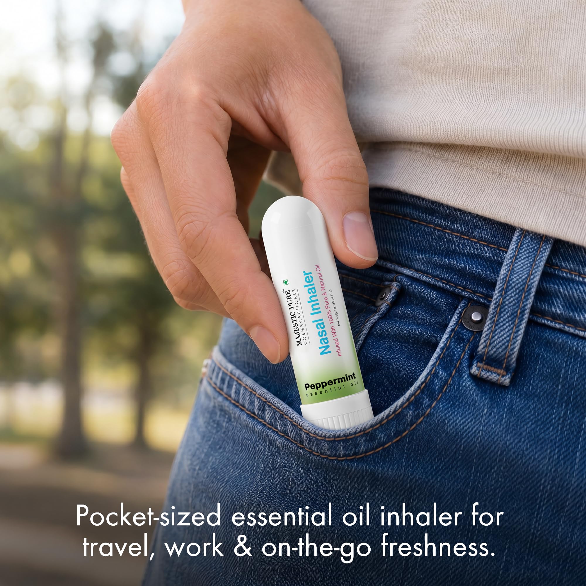 Majestic Pure inhalador guardado en bolso para uso durante viajes