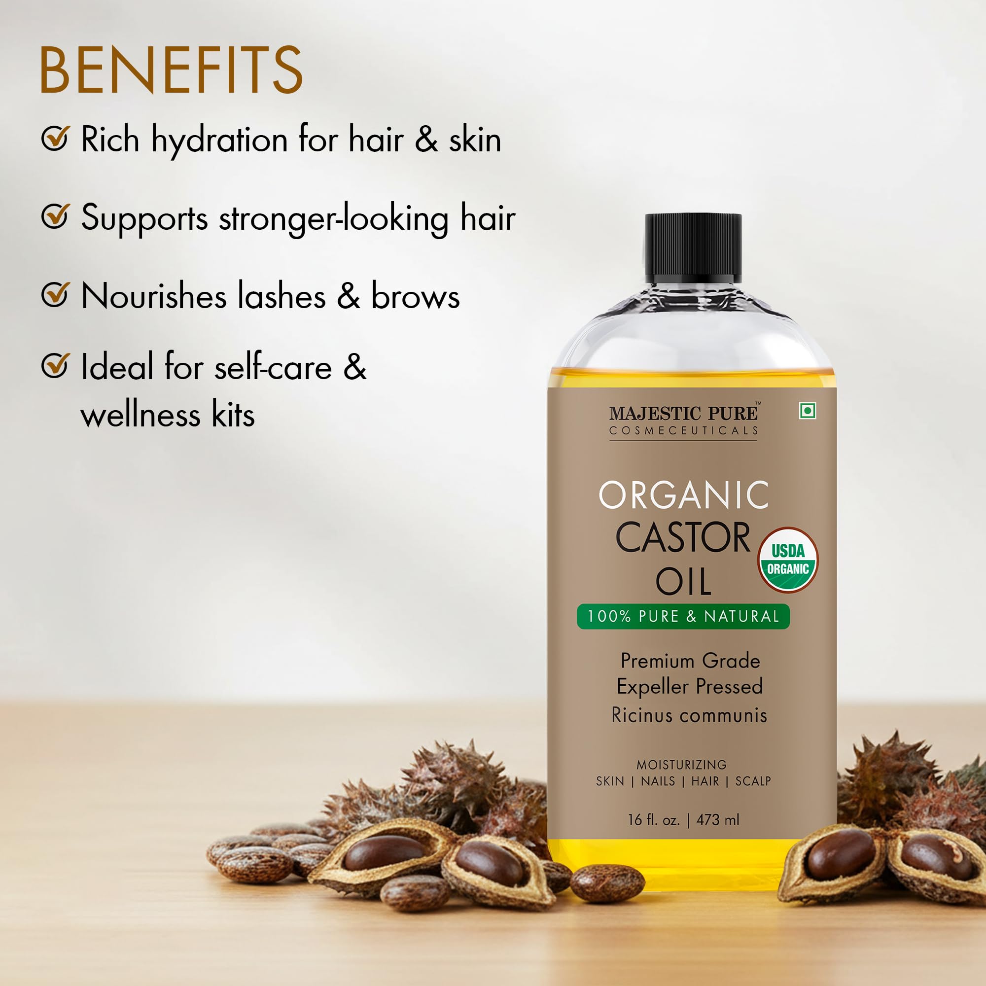 Majestic Pure aplicación en cabello con masaje para mejorar brillo y suavidad