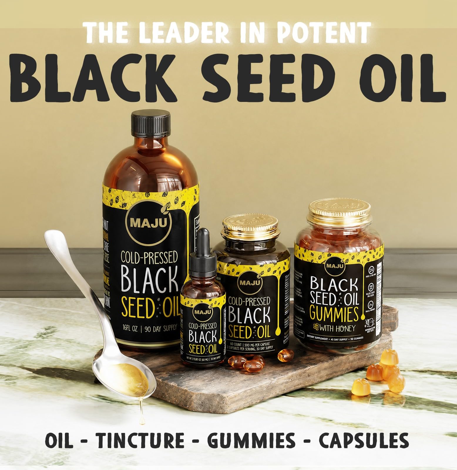 Maju Superfoods cápsulas en mano para una toma cómoda y portátil