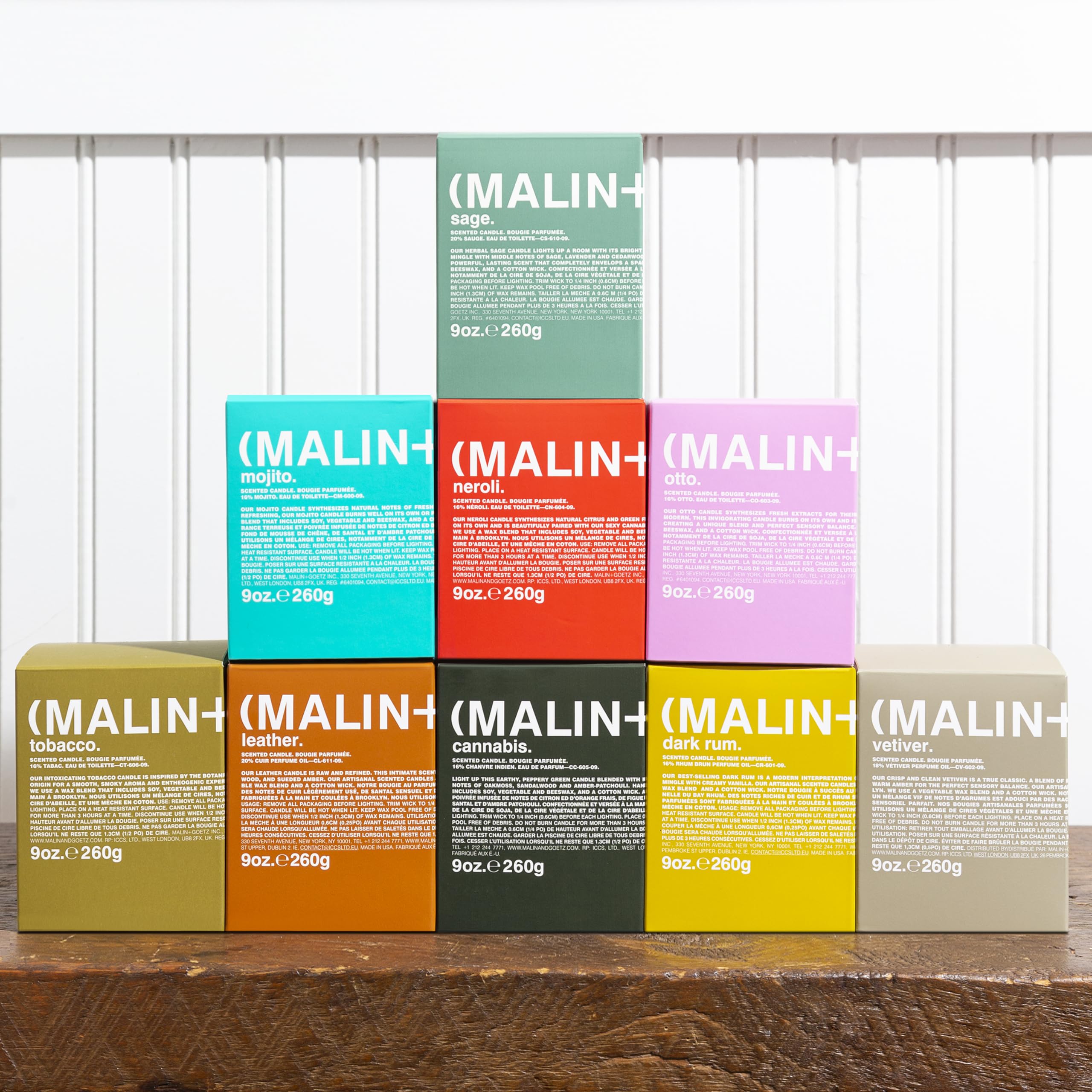 MALIN+GOETZ vela bergamot empaque mostrando 'hand poured' Brooklyn, calidad artesanal