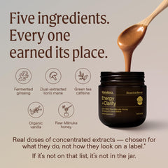 Manukora con raíces de ginseng y sombrero de Lion's Mane, ingredientes visibles