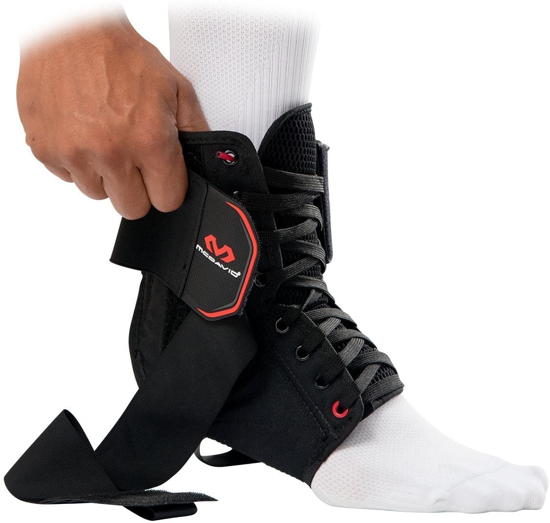 McDavid primer plano del tejido ventilado que aporta confort