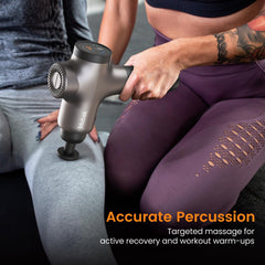 Mebak 3 en gimnasio demostrando uso práctico post-entrenamiento