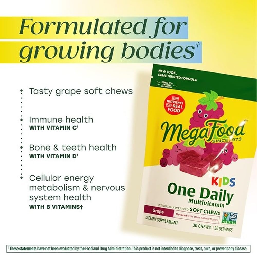 MegaFood gomita en mano para comparar escala y facilitar la dosificación