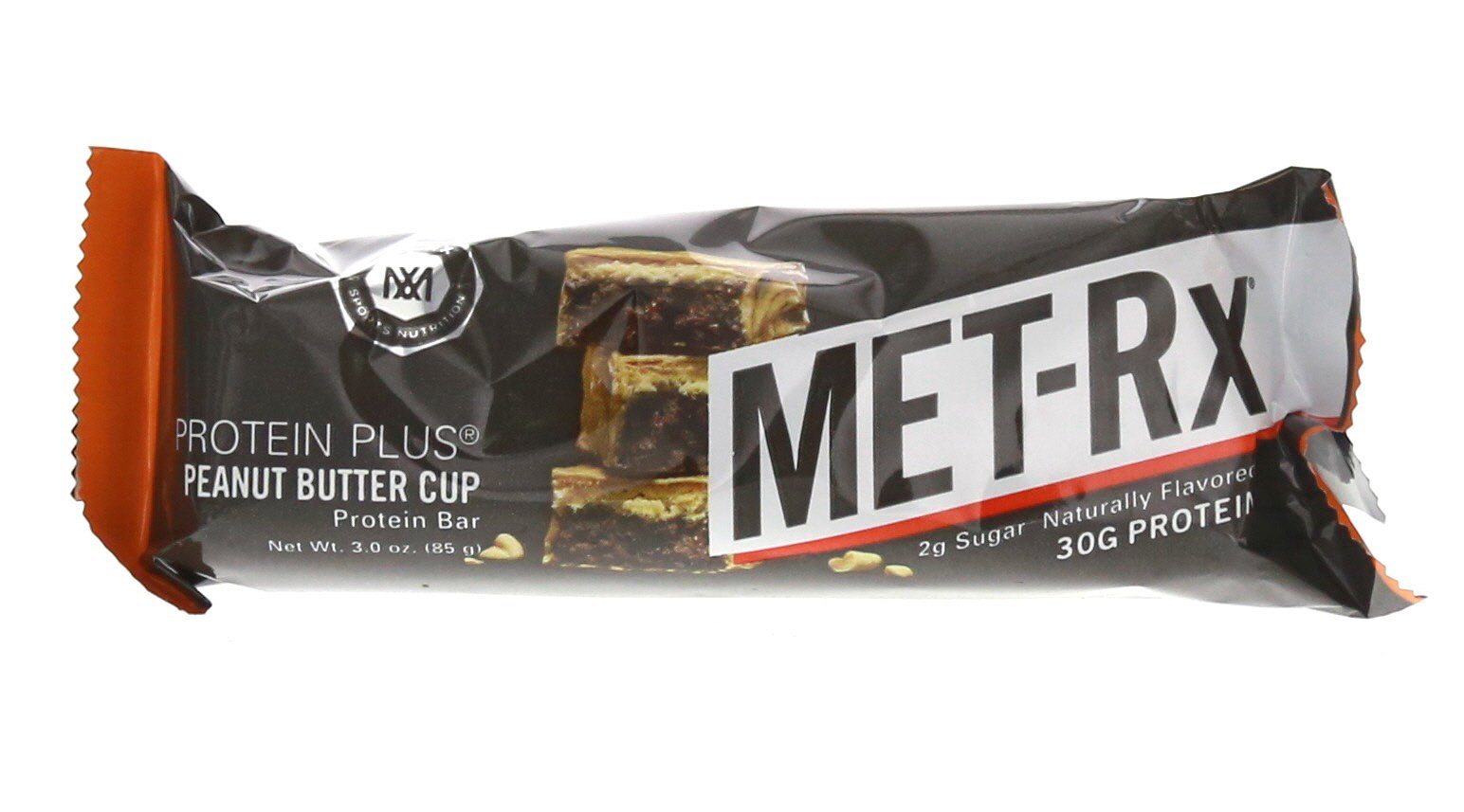 MET-Rx barra junto a pesas sugiriendo uso como snack pre o post entrenamiento