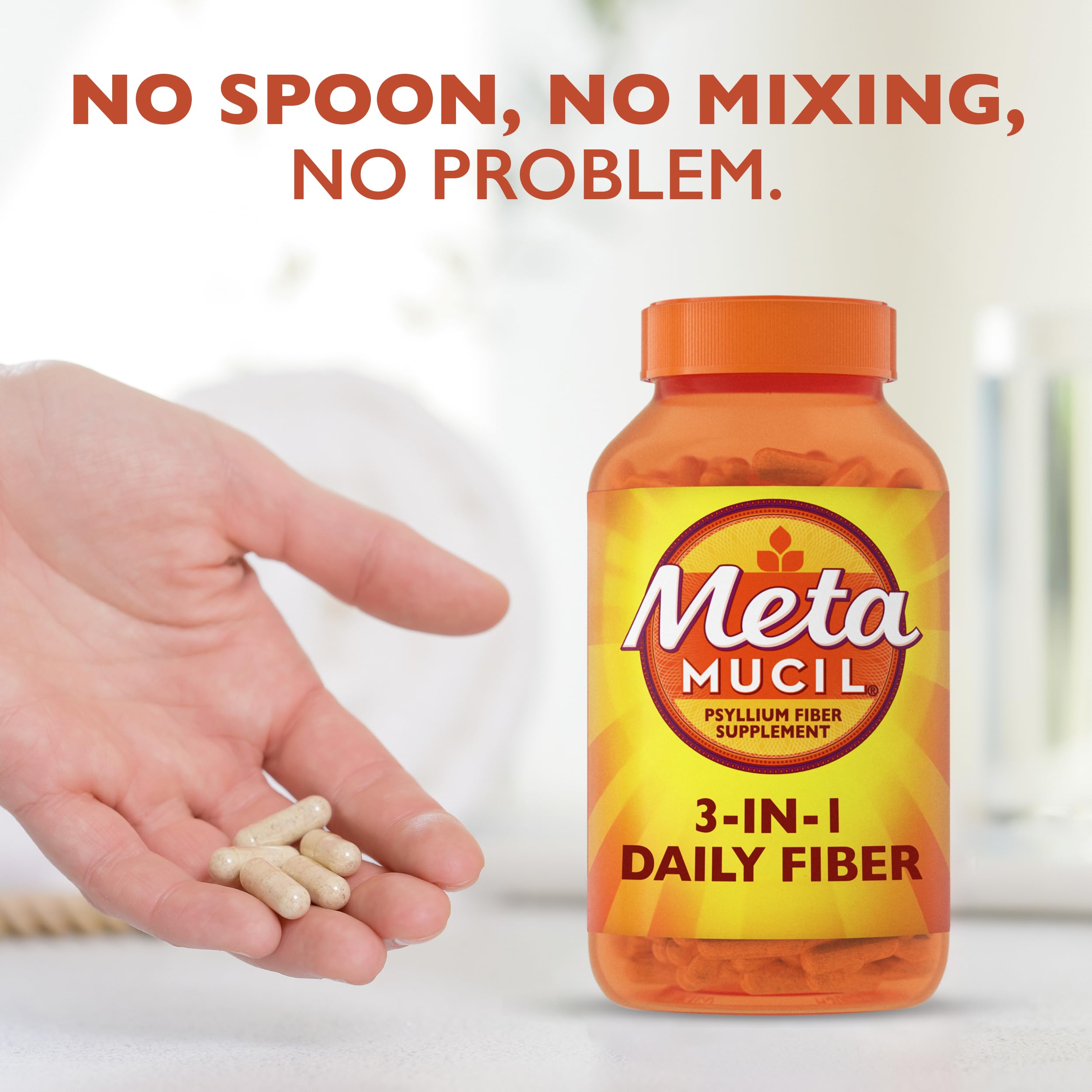Metamucil cápsulas en mano para tomar, conveniencia diaria