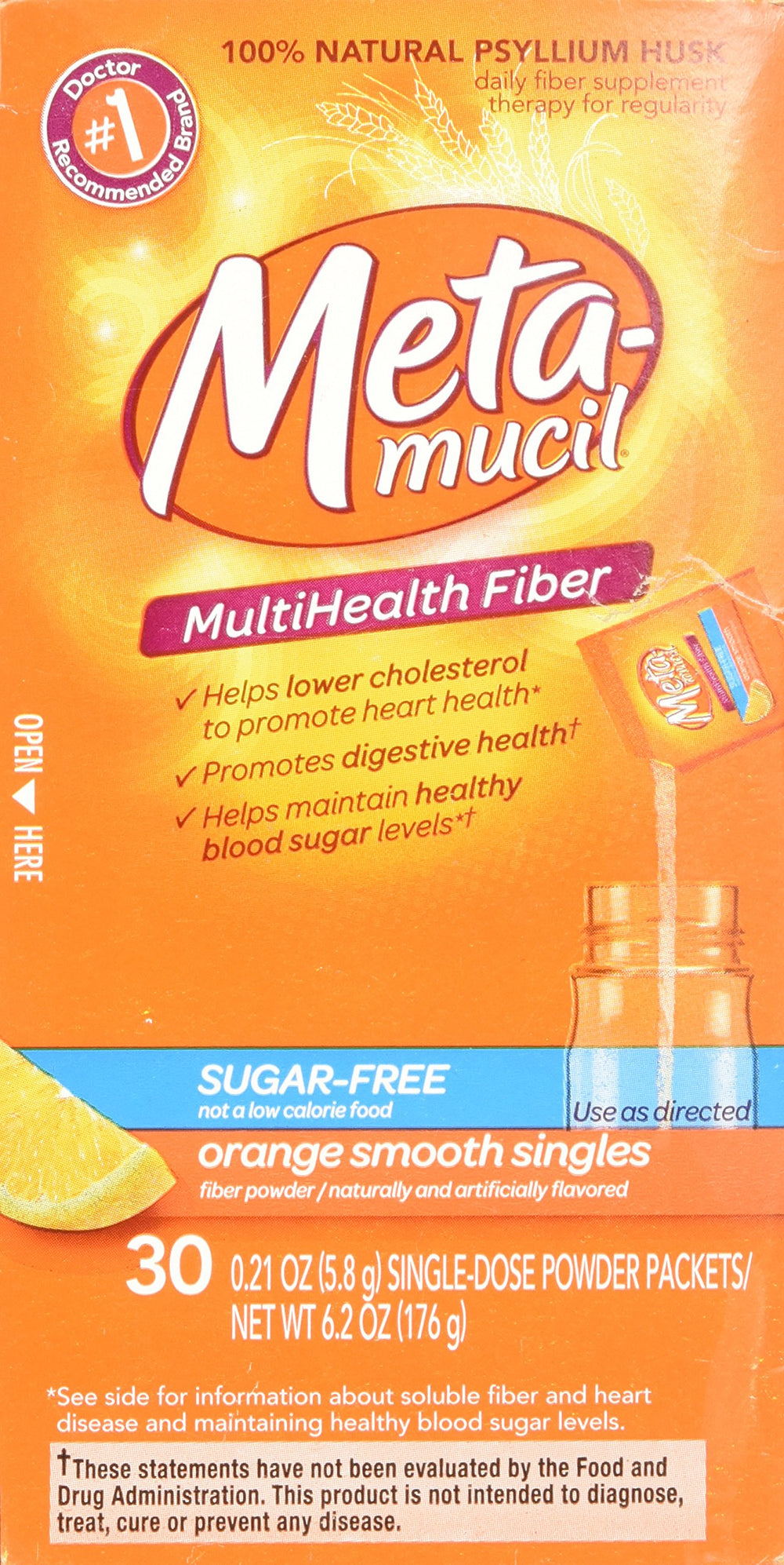 Mano sosteniendo sobre Metamucil en ambiente de viaje para conveniencia