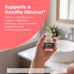 MethylPro cápsula en primer plano mostrando forma y tamaño, fácil ingestión