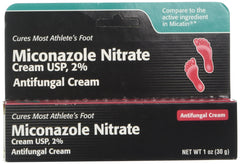 Miconazole crema frente del tubo mostrando envase y uso práctico