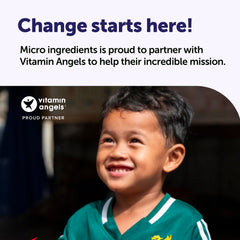 Micro Ingredients tableta junto a moneda para comparar tamaño y dosificación