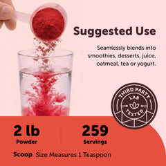 Micro Ingredients batido rosado preparado con polvo de remolacha en uso