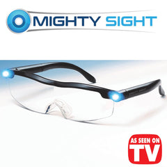Mighty Sight en taller mostrando uso en manualidades y precisión