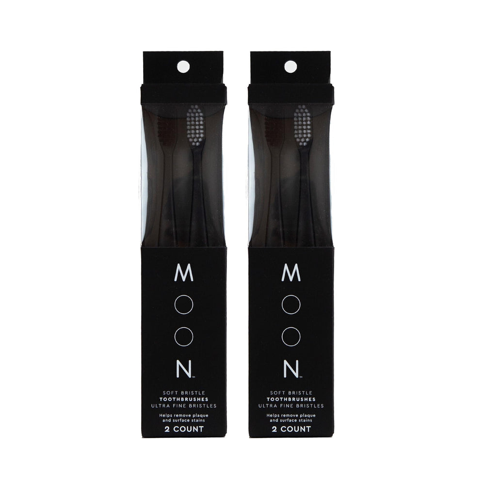 MOON cepillo frontal mostrando diseño elegante y agarre cómodo