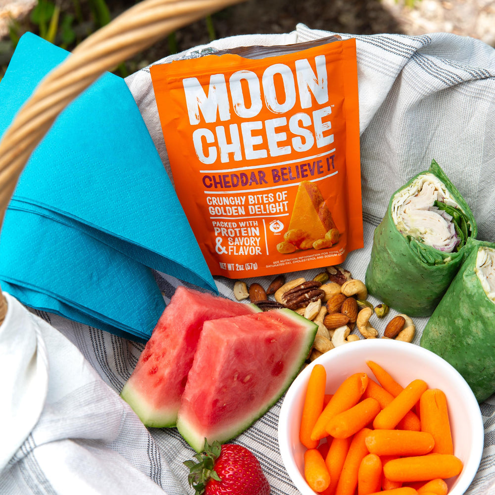 Moon Cheese bolsa en mochila con otros objetos, beneficio práctico para llevar