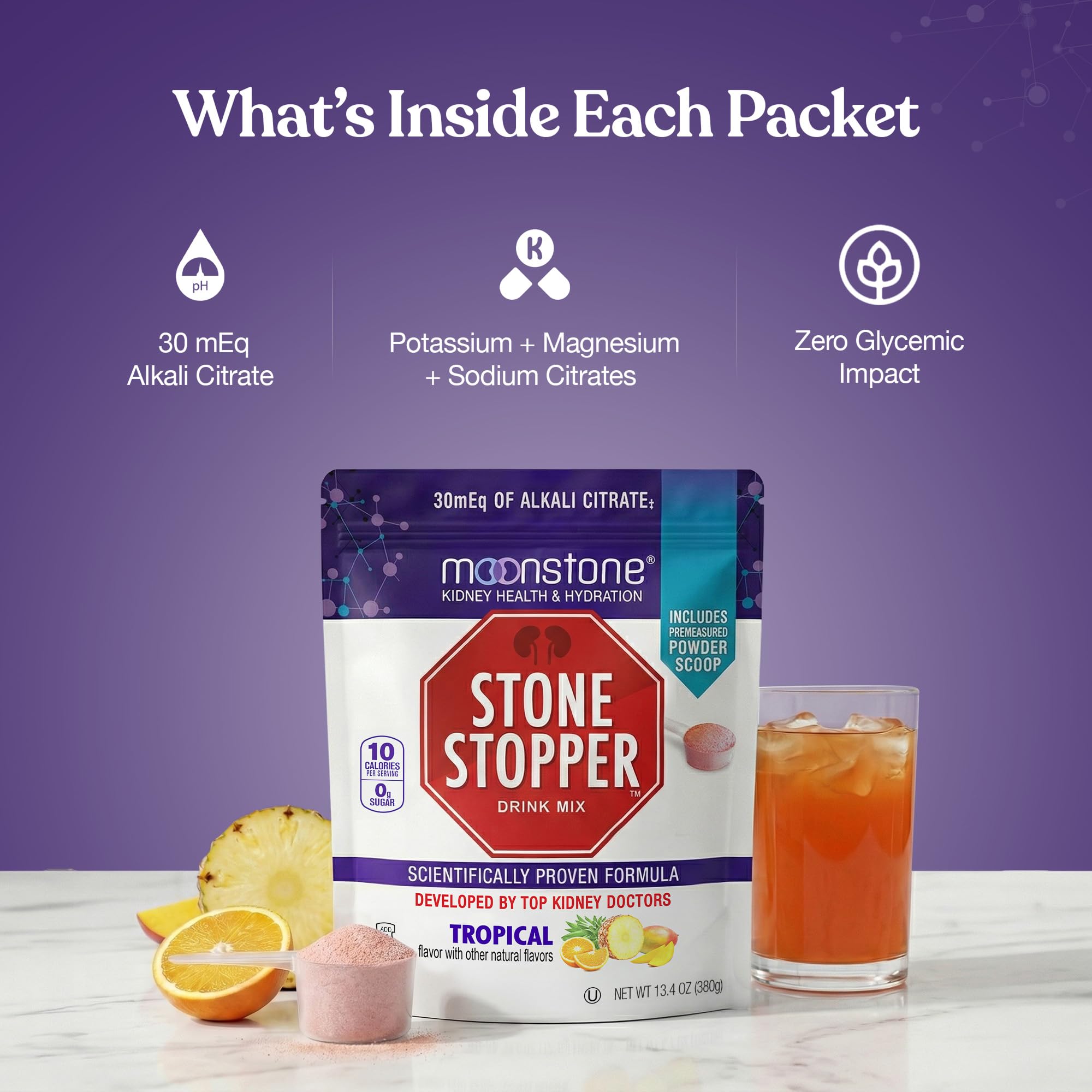 Moonstone en encimera de cocina con vaso, sugiere integración en rutina diaria